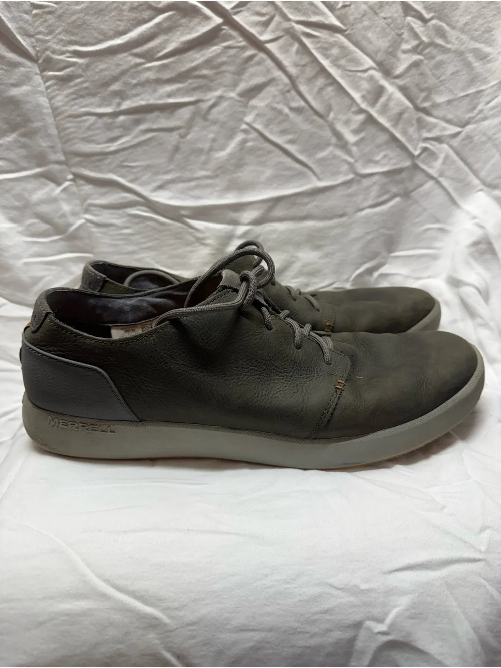 Merrell Men's Olive Green Leather Lace Up Sneakers